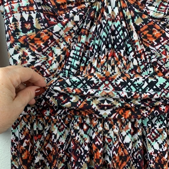 Luxology V neck cummerbund waist soft jersey knit printed maxi dress long sleeve - Picture 5 of 11